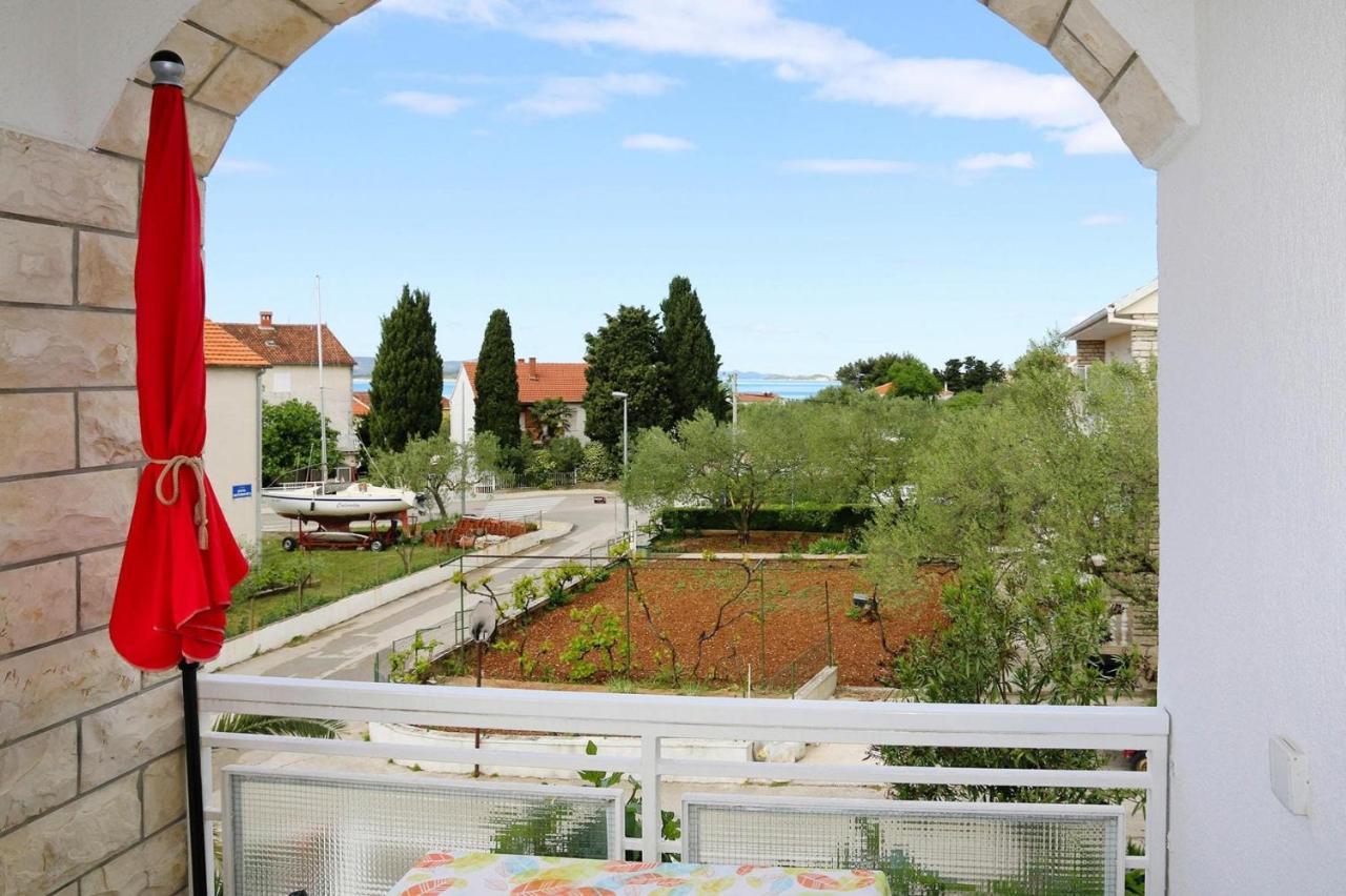 Apartments Adelheid In Biograd, Close To The Beach بيوغْغاد نا موغو المظهر الخارجي الصورة